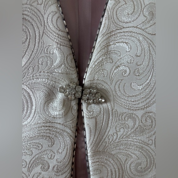 Vintage Patra Blazer with Rhinestones - Picture 4 of 7